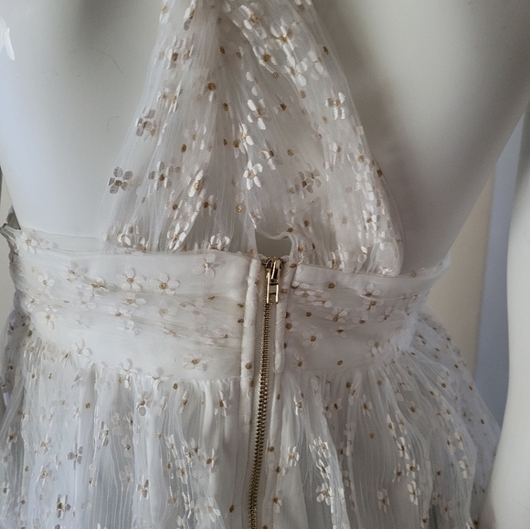 Lulus Ailey Ivory Twist Back Skater Metallic Tulle Mini Dress Size Medium - Picture 10 of 12